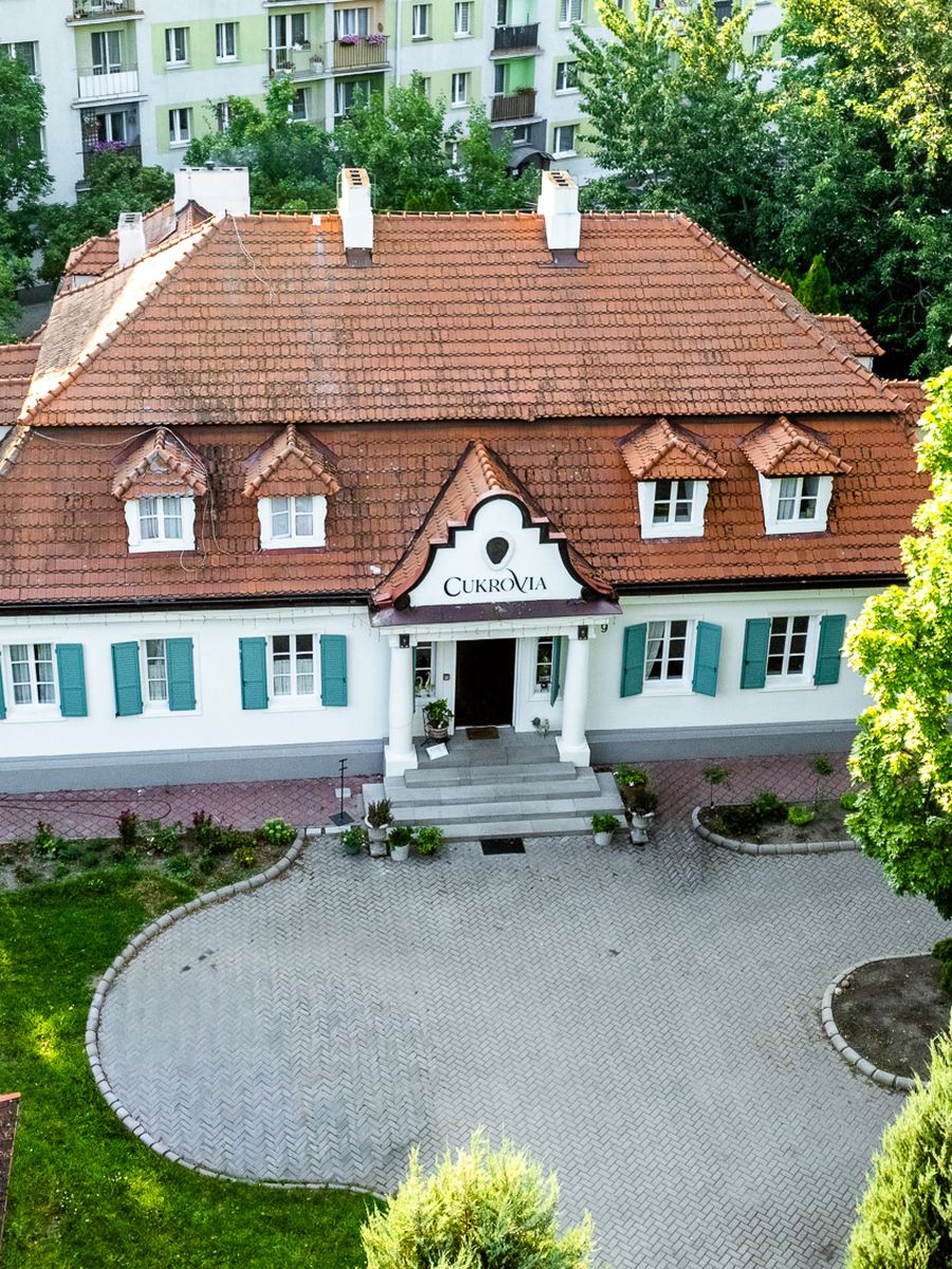 Budynek CukroVia przy ul. Kościuszki 9 w Kutnie